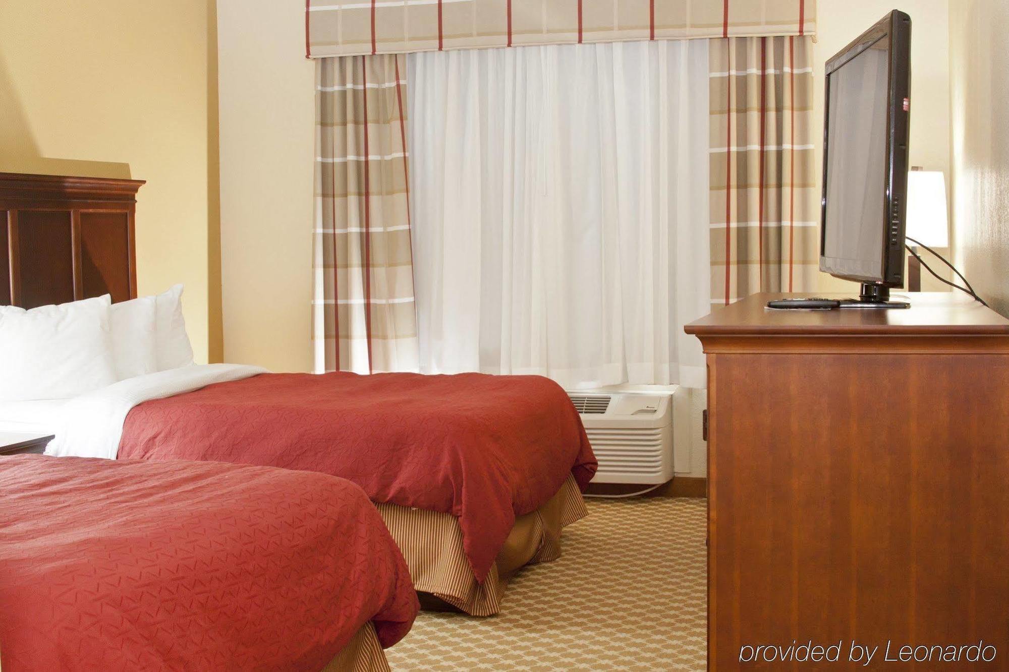 Country & By Radisson, Macedonia, Oh Hotel 3*